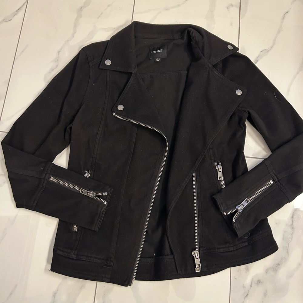 Liverpool stretchy leather jacket